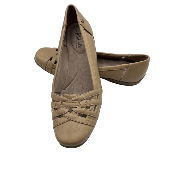 LIFE STRIDE Slip-On Shoe 9M Taupe Soft System Faux Leather Flats Shoe Breathable - Picture 3 of 6